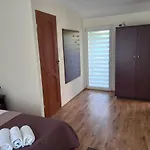 Ramzes -pokoje Z Balkonami,parking,rowery,blisko Do Plazy Bed & Breakfast 3*