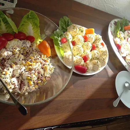 Ramzes-pokoje Z Balkonami,parking,blisko Do Plazy