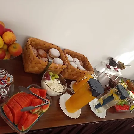 Ramzes-pokoje Z Balkonami,parking,blisko Do Plazy فندق مبيت وإفطار 3*