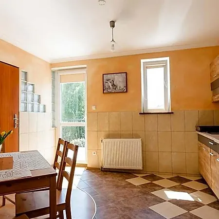 Bed & Breakfast Ramzes -pokoje Z Balkonami, Parking Gratis ,rowery ,dobry Dojazd Do Plazy I Centrum 3*
