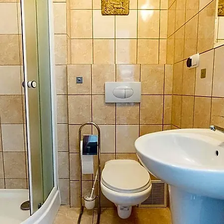 Ramzes -pokoje Z Balkonami, Parking Gratis ,rowery ,dobry Dojazd Do Plazy I Centrum Bed & Breakfast Ustka