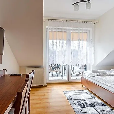 Ramzes -pokoje Z Balkonami, Parking Gratis ,rowery ,dobry Dojazd Do Plazy I Centrum Bed & Breakfast Ustka