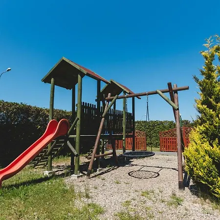 Ramzes-Pokoje Z Balkonami,Parking,Blisko Do Plazy Ustka