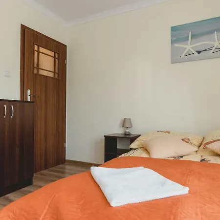 Bed & Breakfast Ramzes-pokoje Z Balkonami,parking,10min Od Plazy *