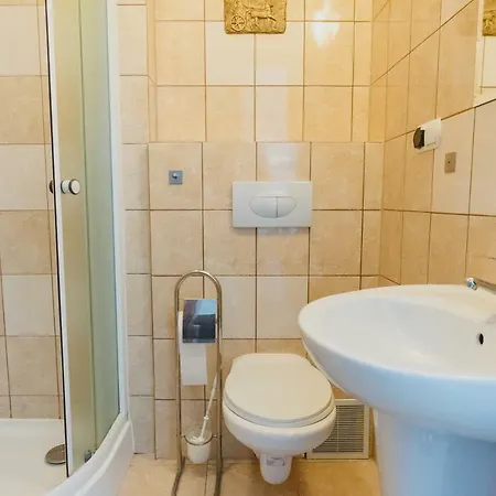 Ramzes-pokoje Z Balkonami,parking,blisko Do Plazy 3* Ustka