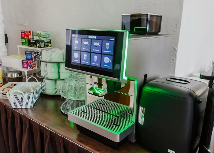 Panzió Ramzes-pokoje Z Balkonami,parking,blisko Do Plazy