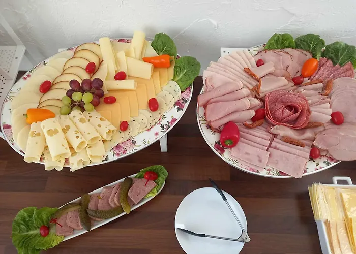 Ramzes-pokoje Z Balkonami,parking,blisko Do Plazy