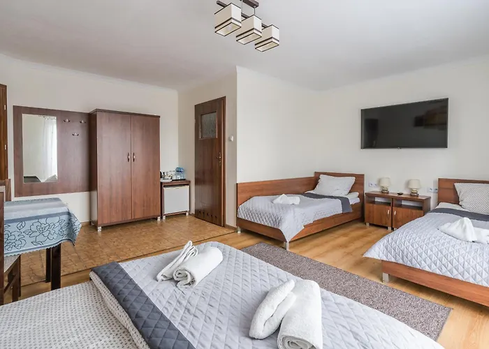 Ramzes Ustka -Pokoje Z Balkonami,Parking,Rowery,Blisko Do Plazy 3* Ούστκα
