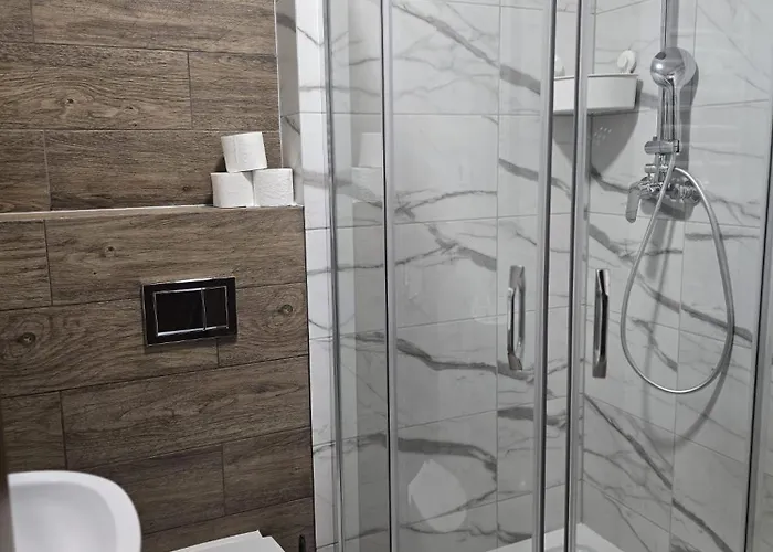 Bed and Breakfast Ramzes Ustka -Pokoje Z Balkonami,Parking,Rowery,Blisko Do Plazy 3*