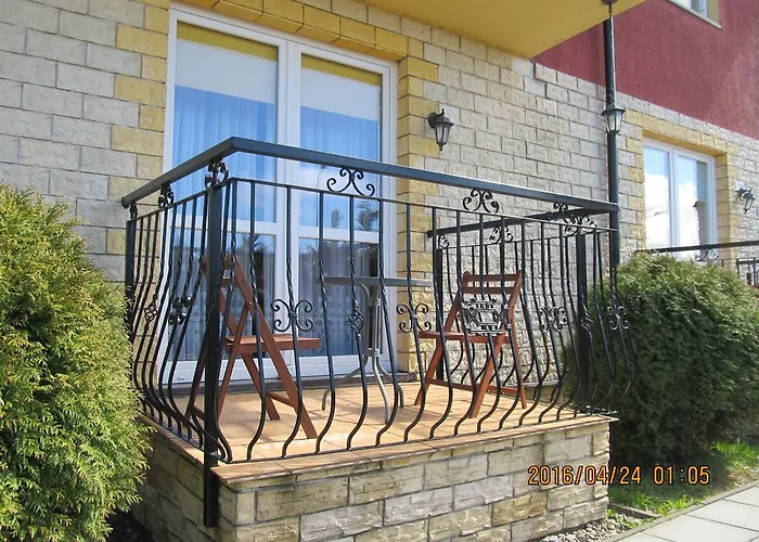 Ramzes-pokoje Z Balkonami,parking,blisko Do Plazy Ustka