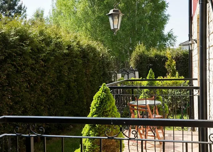 Ramzes Ustka -Pokoje Z Balkonami,Parking,Blisko Do Plazy Отель типа 