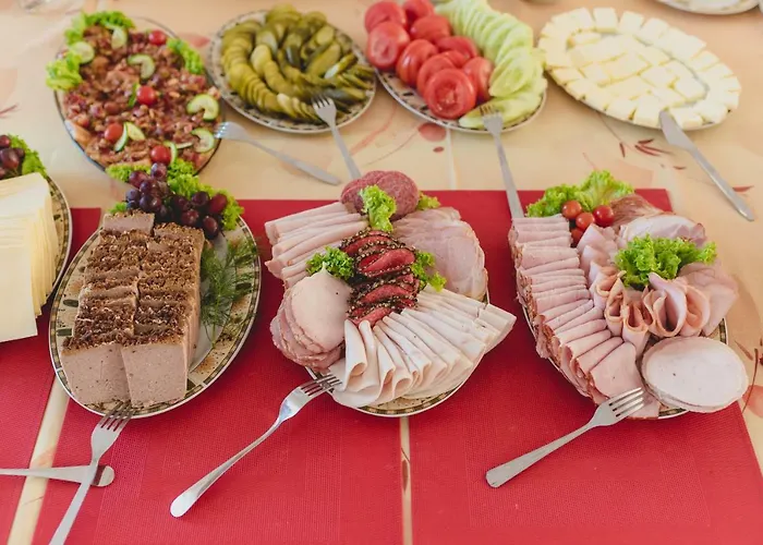 Ramzes Ustka -Pokoje Z Balkonami,Parking,Blisko Do Plazy 3*